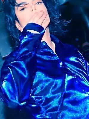 2001VirginMegastoreSigning1.jpg