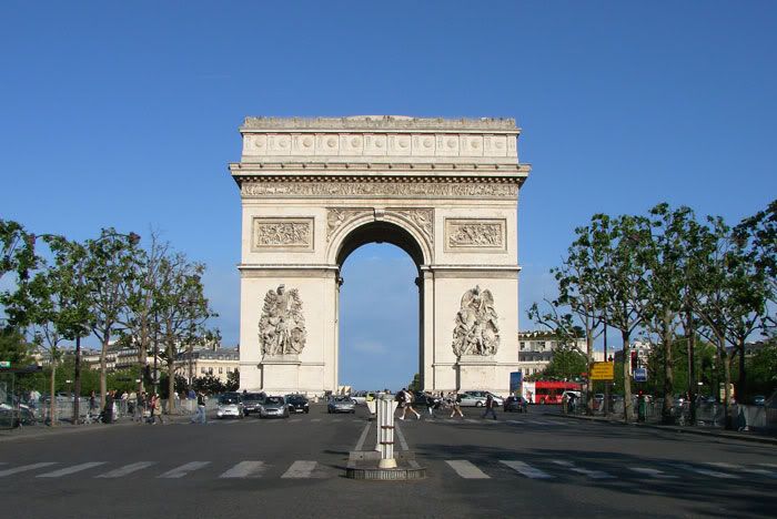 z-ad-triomphe-paris.jpg picture by tddesign-1