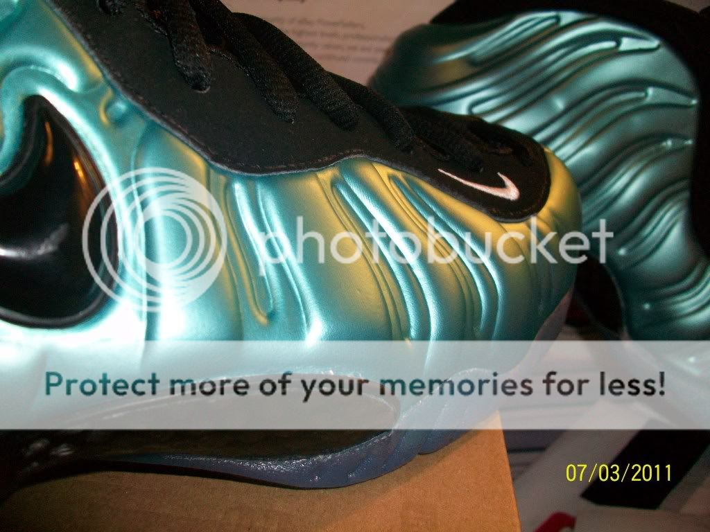 Nike Air Foamposite Pro Electric Blue retro pine yeezy  